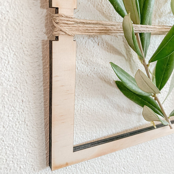 Hanging Flower Display - Shartruese