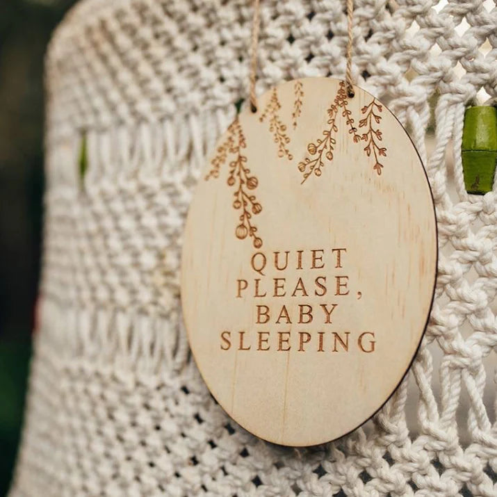 Zilvi Baby Sleeping Wildflower Plaque