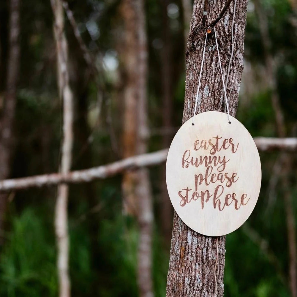 Zilvi Easter Bunny Plaque