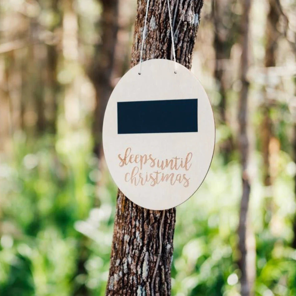 Zilvi Oval Blackboard Christmas Countdown