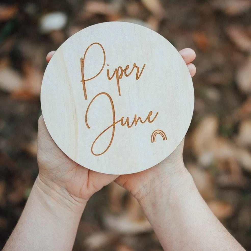 Zilvi Etched Name Plaque - Rainbow