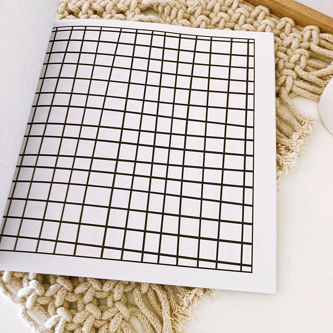Easy &amp; Bold Colouring Book: Extra Thick Lines for Anxiety Relief - ShartrueseColouring Book