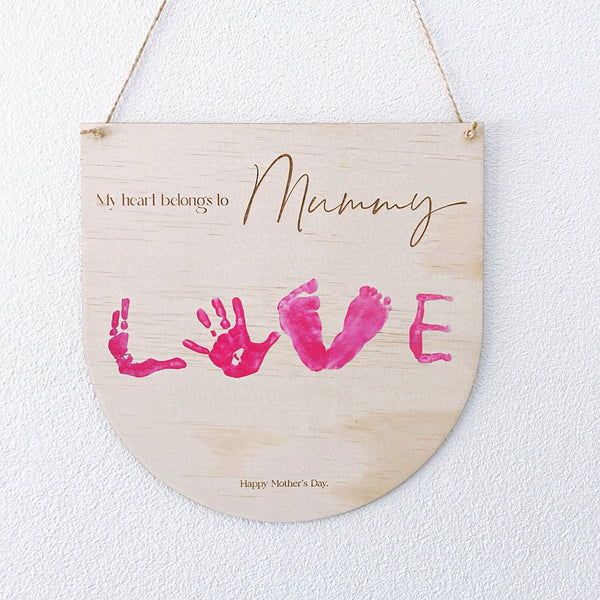 Mother's Day Heart Handprint Arch Plaque - Shartruese