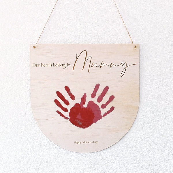 Mother's Day Heart Handprint Arch Plaque - Shartruese