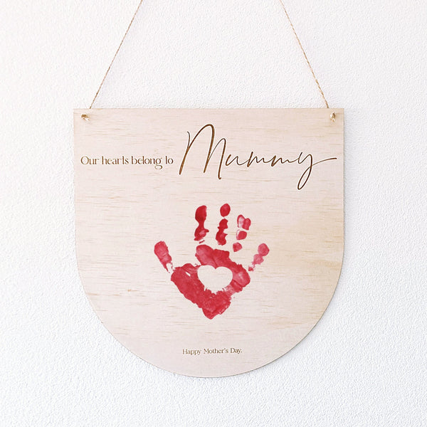 Mother's Day Heart Handprint Arch Plaque - Shartruese