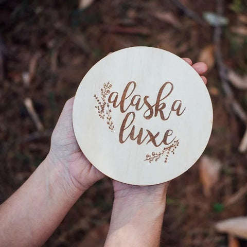 Zilvi Etched Name Plaque - Wildflower