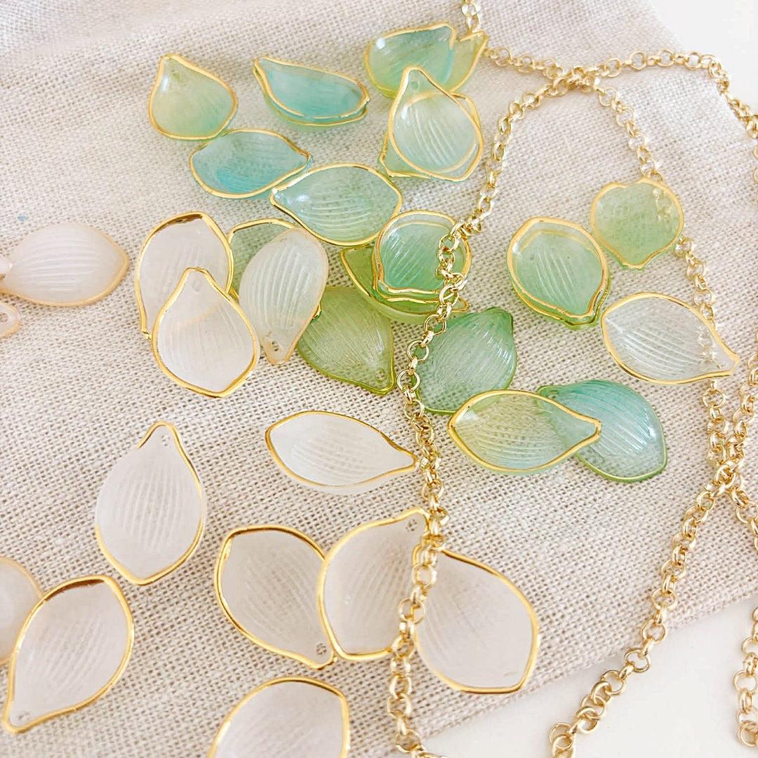 Personalised Arch Suncatcher | Gold Lined Leaf - ShartrueseMother&
