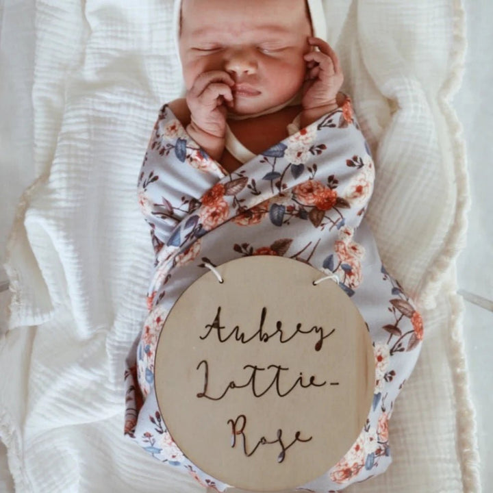 Zilvi Script Name Plaque - ShartrueseBirth Announcement