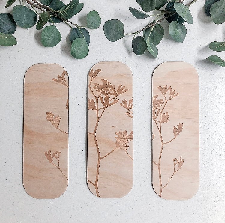 Australiana Shelf Accents - ShartrueseWall Decor; Wall Plaque; Nursery Decor, Kids Room, Wooden Decor