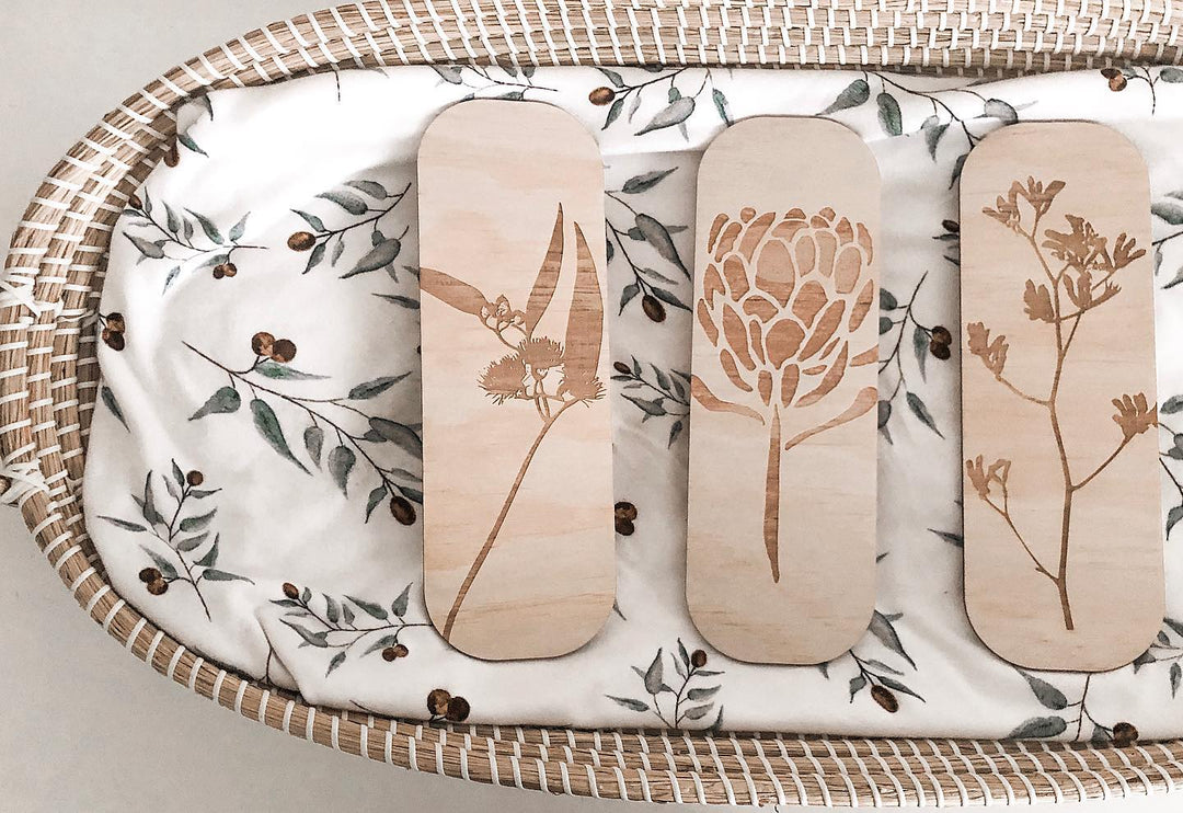 Australiana Shelf Accents - ShartrueseWall Decor; Wall Plaque; Nursery Decor, Kids Room, Wooden Decor