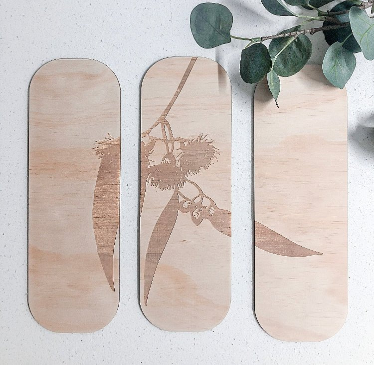 Australiana Shelf Accents - ShartrueseWall Decor; Wall Plaque; Nursery Decor, Kids Room, Wooden Decor