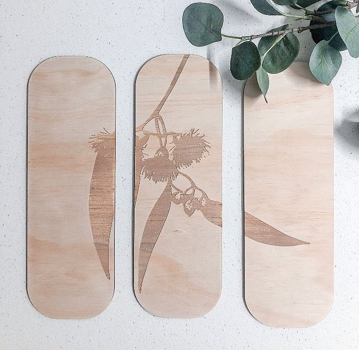 Australiana Shelf Accents - ShartrueseWall Decor; Wall Plaque; Nursery Decor, Kids Room, Wooden Decor