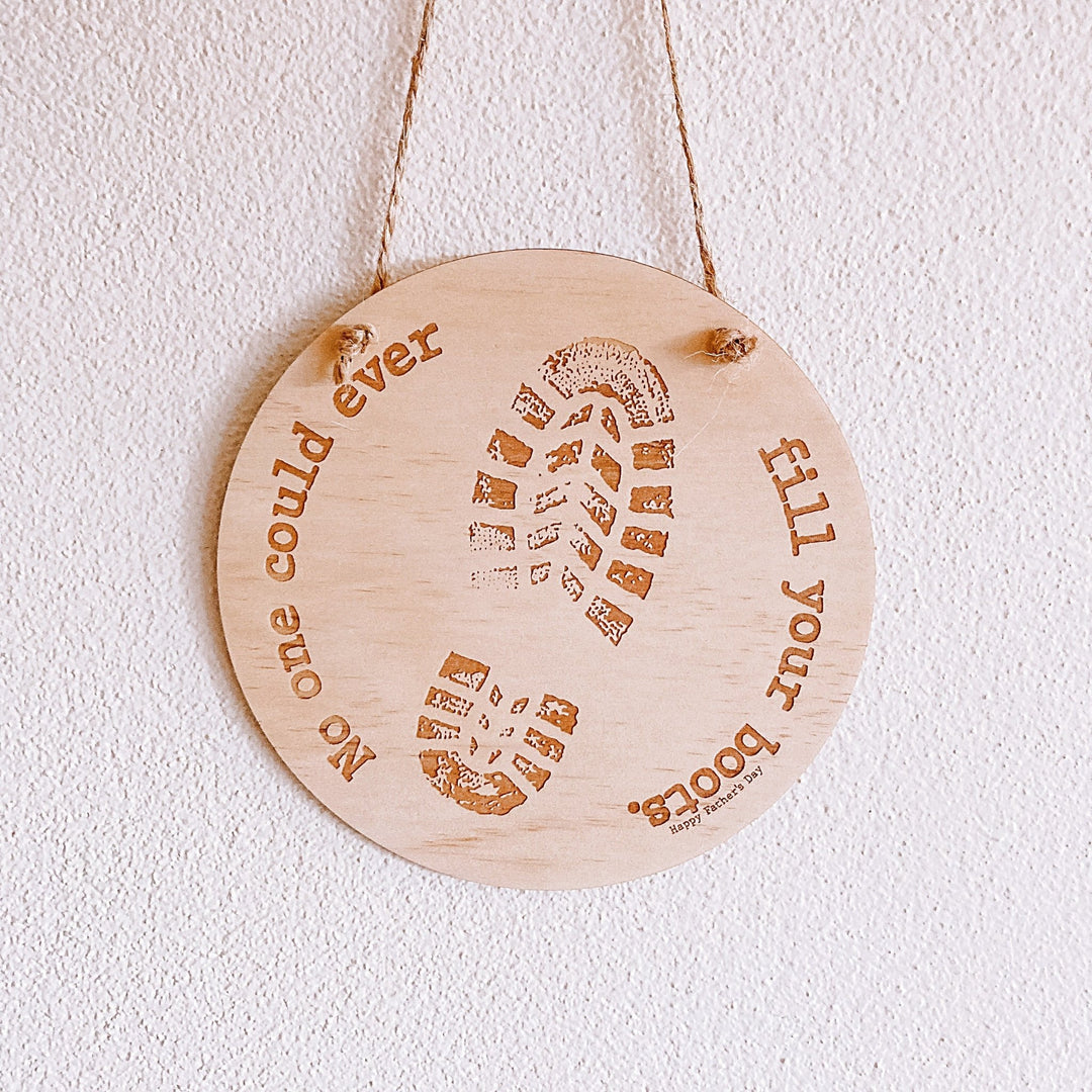 Boot Print Plaque - Shartruese