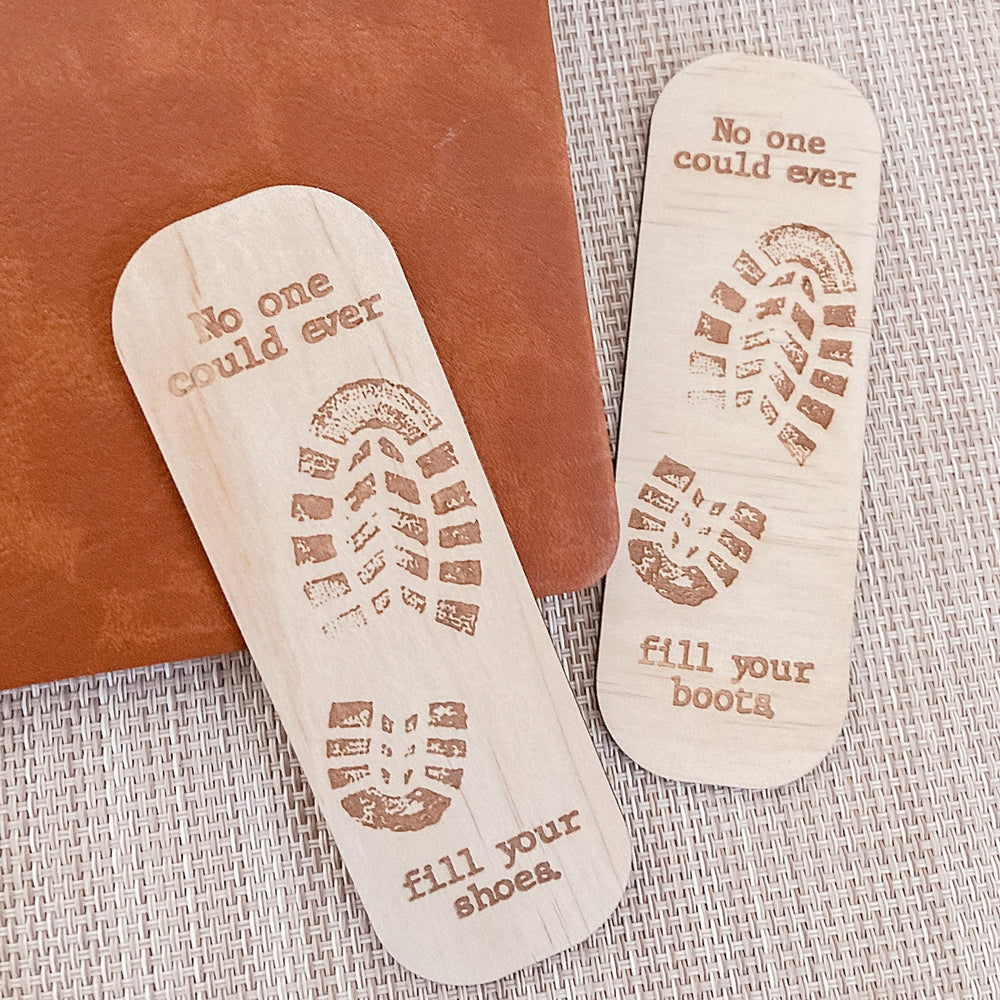 Boot Print Plaque - Shartruese