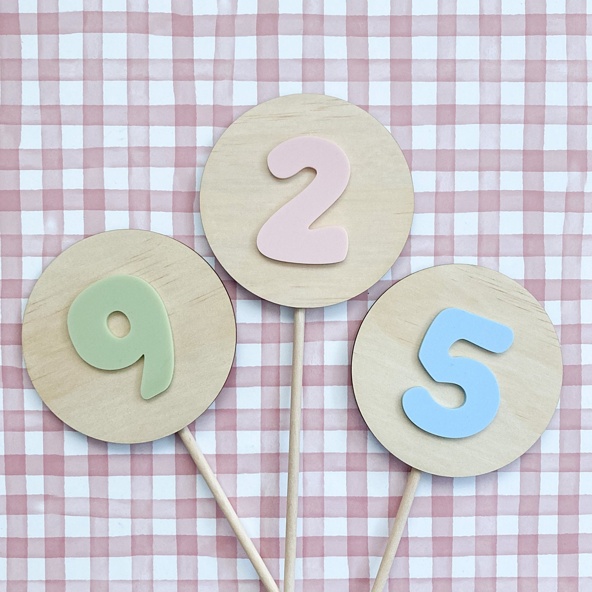 Groovy Number Cake Topper - ShartrueseCake Topper