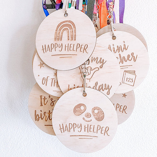 Happy Helper Lanyard - Shartruese