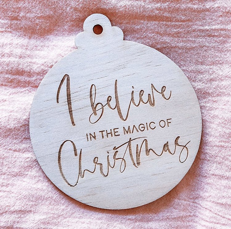 I believe in the magic of Christmas Series - Shartruese