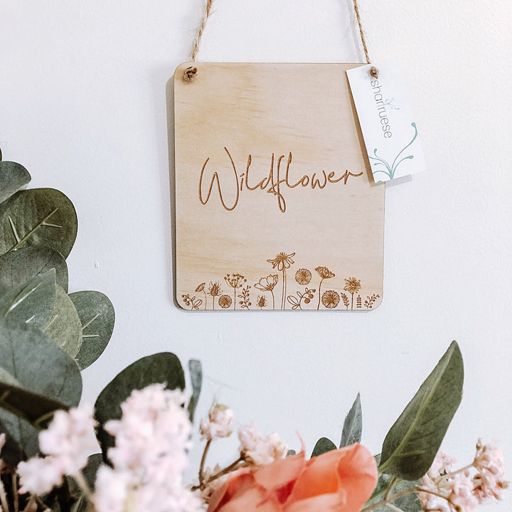 Mini Wildflower Plaque - Shartruese