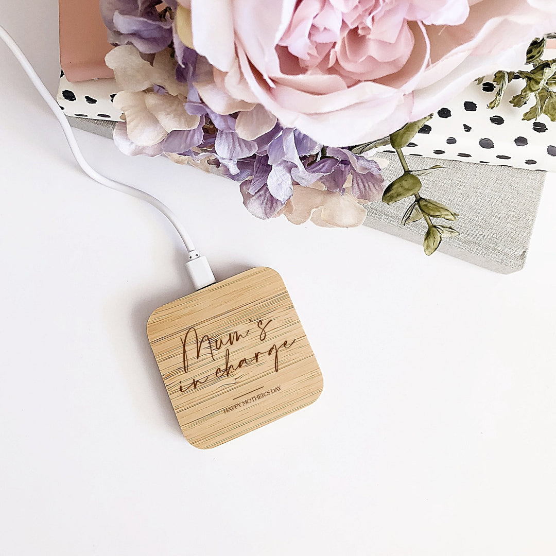 Personalised Bamboo Wireless Charger - Shartruese