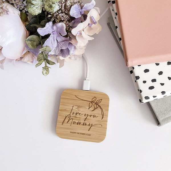 Personalised Bamboo Wireless Charger - Shartruese