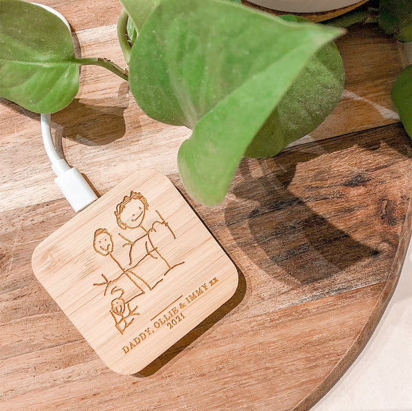 Personalised Bamboo Wireless Charger - Shartruese