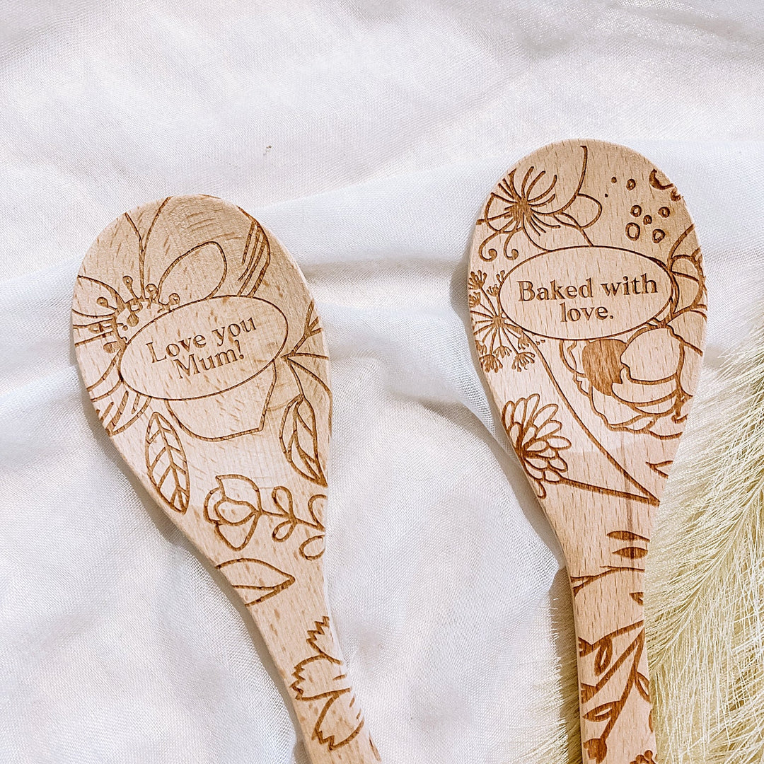 Personalised Wooden Spoon - Shartruese