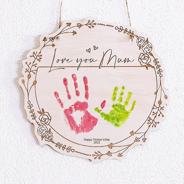 Wreathed Handprint/Drawing Plaque - Shartruese